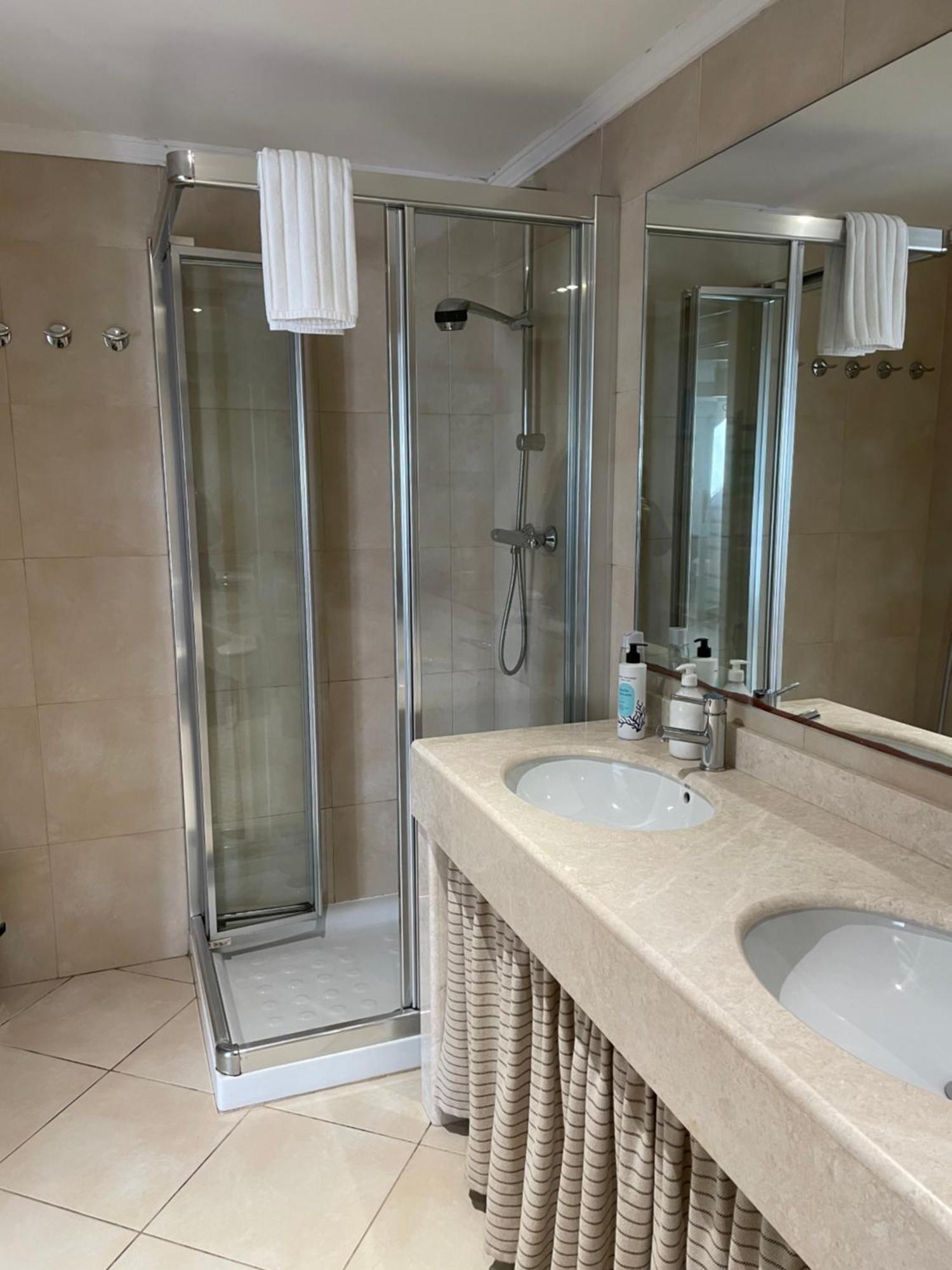 Bel Appartement Baie Plage - Wifi - Parking - Draps Et Serviettes Hendaye Exteriör bild